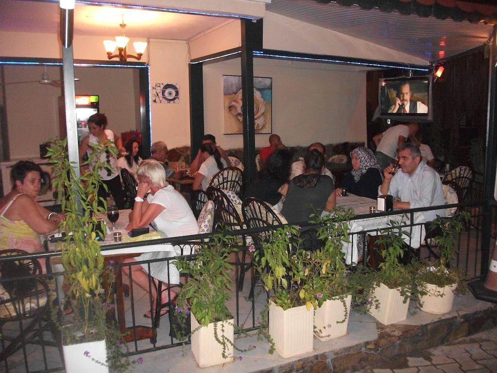 Delphin Hotel Sidé Extérieur photo