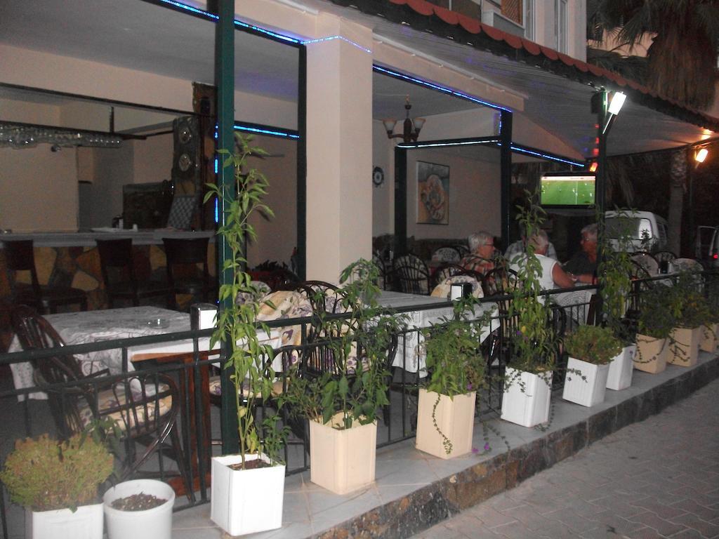 Delphin Hotel Sidé Extérieur photo